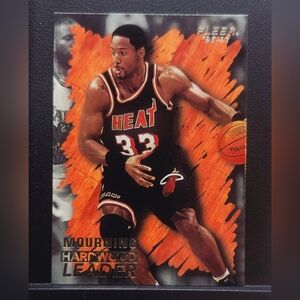 97-97 Fleer 133 Alonzo Mourning